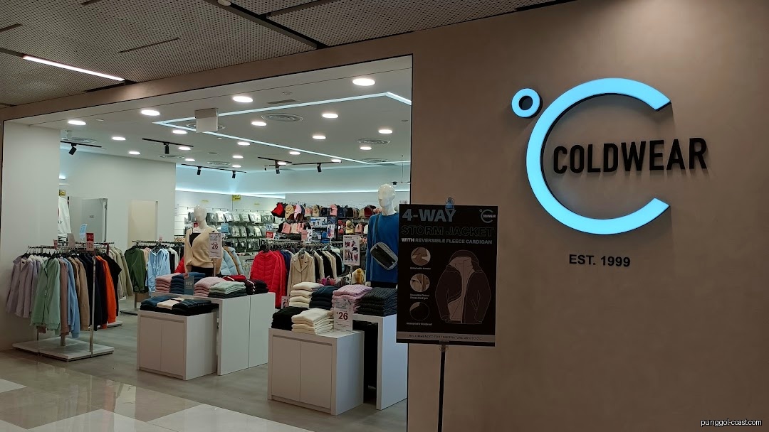 COLDWEAR clothing store entrance with logo, mannequins, and clothing displays.