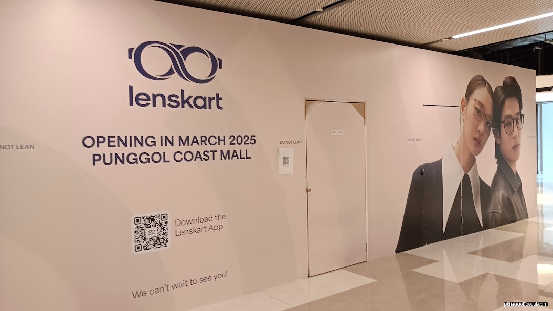 Lenskart shop hoarding announces March 2025 opening at Punggol Coast Mall.